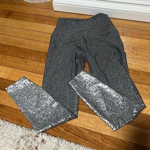 Brand new Beyond Yoga leggings, size small